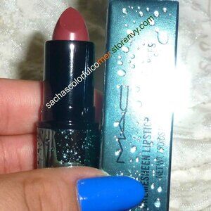 MAC MYSTICAL Alluring Aquatic Lipstick